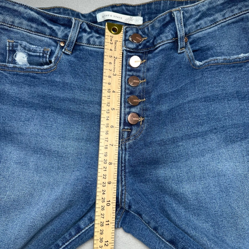 Altar'd State Mica Jeans Women 31 Blue High Rise Button Fly Raw Hem Distressed - Picture 8 of 14